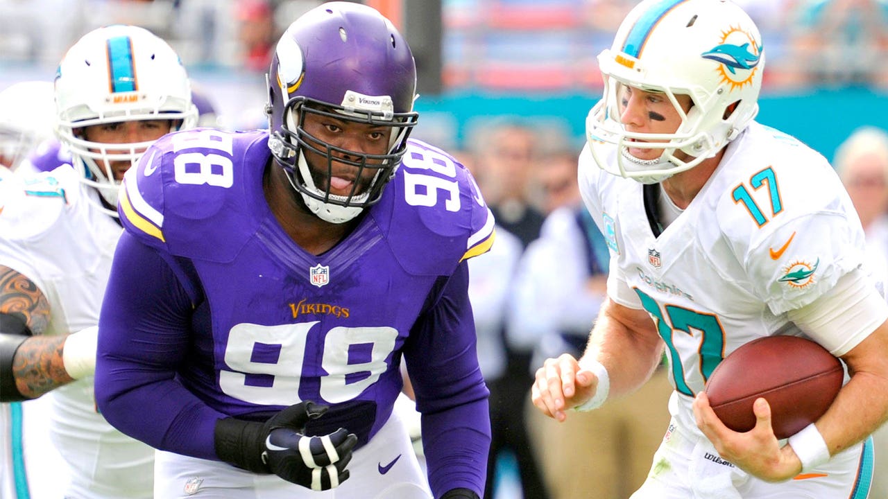 Joseph aiding ascent of Vikings defense